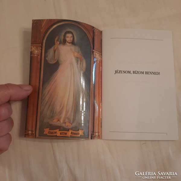 Jézusom, bízom Benned!  Válogatás Szent Fausztina nővér imáiból  2. kiadás   Eger 2002.