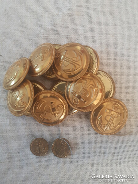German naval uniform buttons from the 2nd VH.