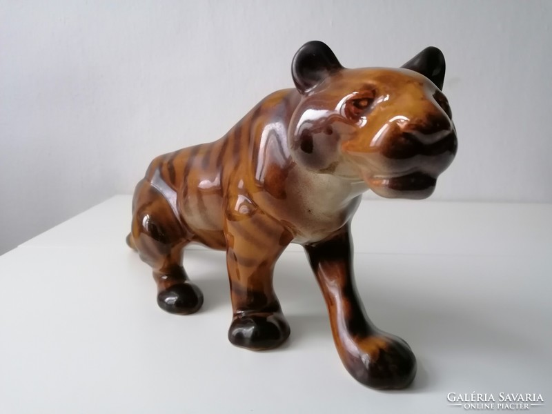 Hatalmas porcelán tigris 46x23 cm