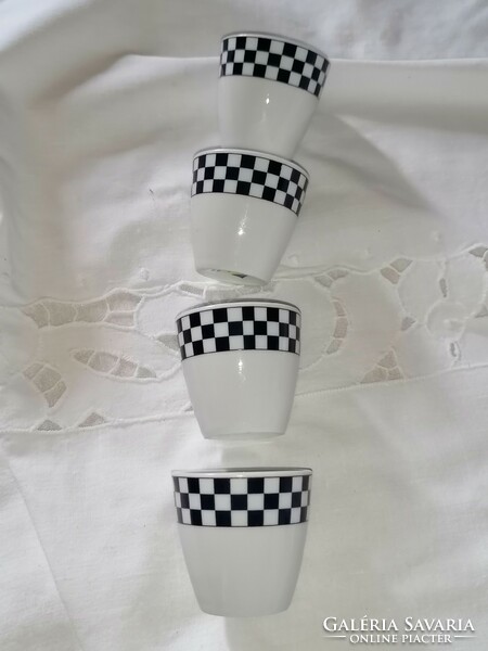 Retro black and white checkered brandy cups