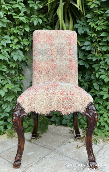 Restaurált neoreneszánsz szék