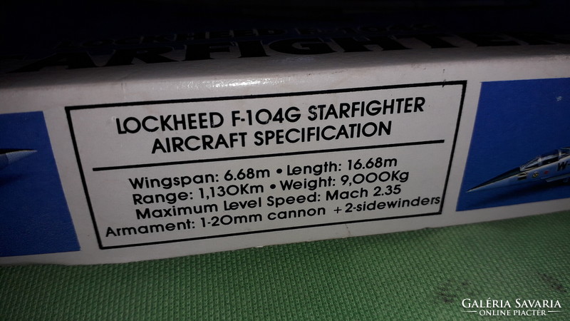 Régi ACADEMY - LOCKHEAD F-104 G STARFIGHTER 1:144 REPÚLŐ MAKETT a képek szerint