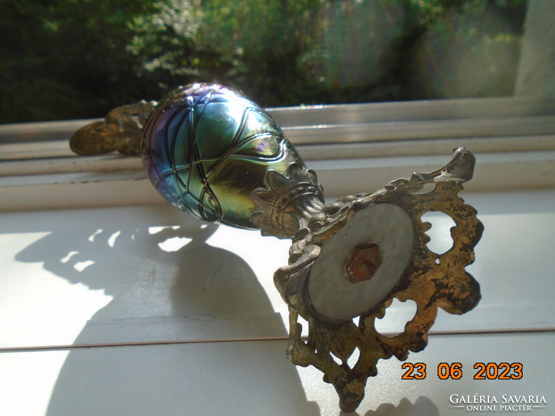 LOETZ eozinos lila, türkiz ,zöld üveg arany tónusokkal Szecessziós  dísz karaffa bronz szerelékkel