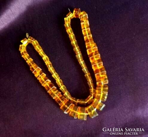 Amber necklace double row old