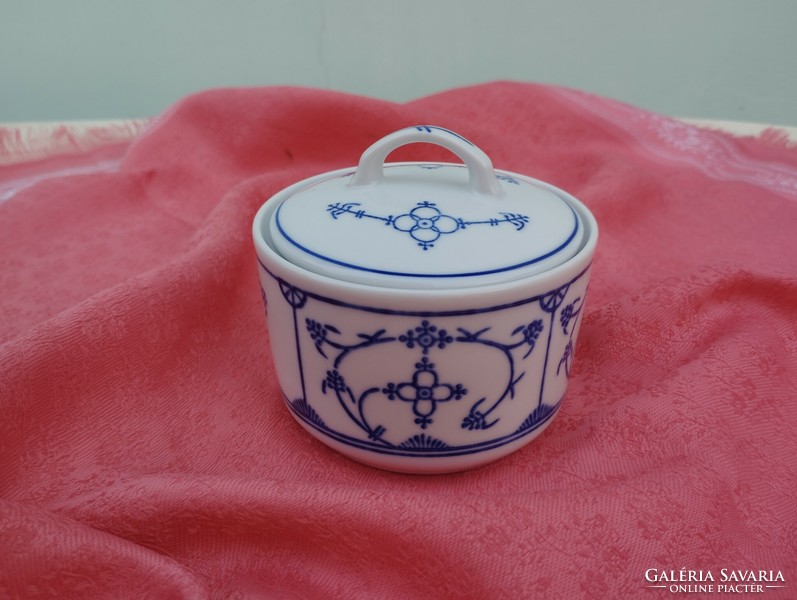 Immortelle patterned porcelain sugar bowl