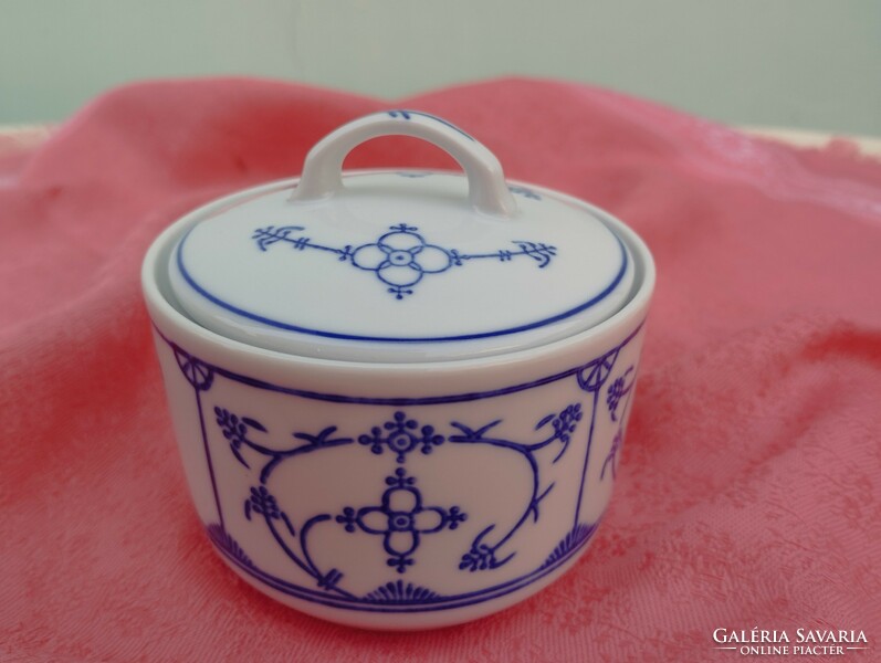 Immortelle patterned porcelain sugar bowl