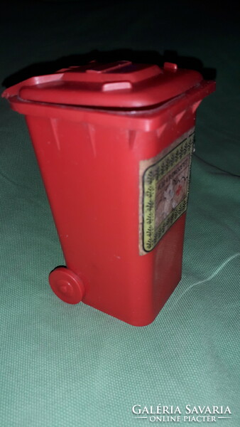 Old trash can-shaped plastic pencil iron holder 11 x 7 cm according to the pictures