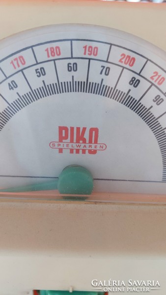 Retro original piko spielwaren plastic toy scale