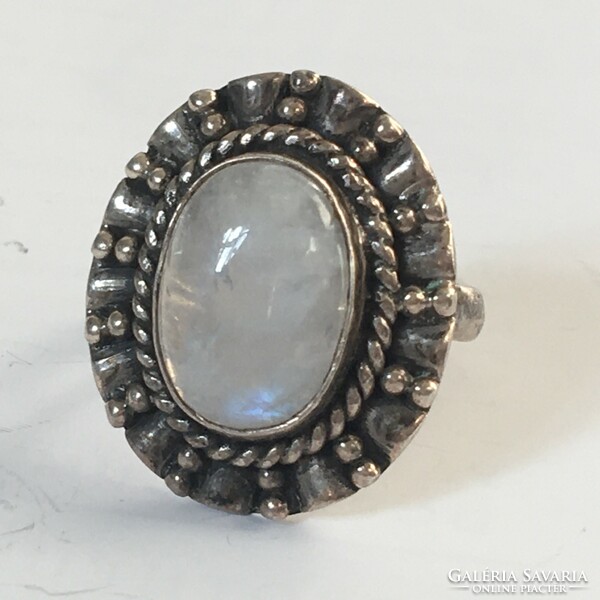 Old silver ring moonstone 50