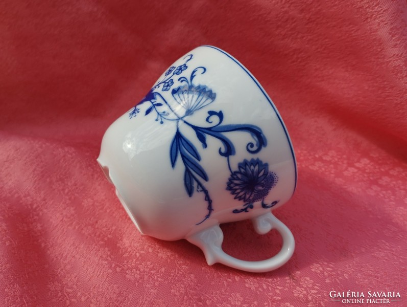 Beautiful onion pattern porcelain coffee cup for replacement