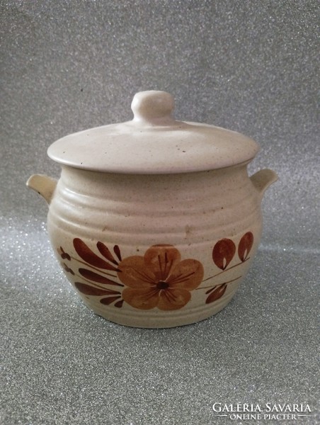 Stone-glazed ceramic with lid