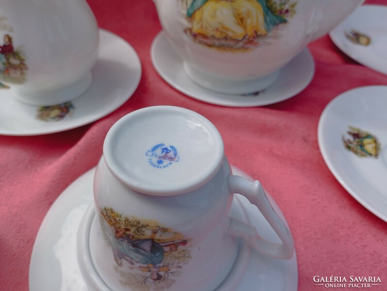 Gyönyörű, barokk jelenetes porcelán kávéskészlet