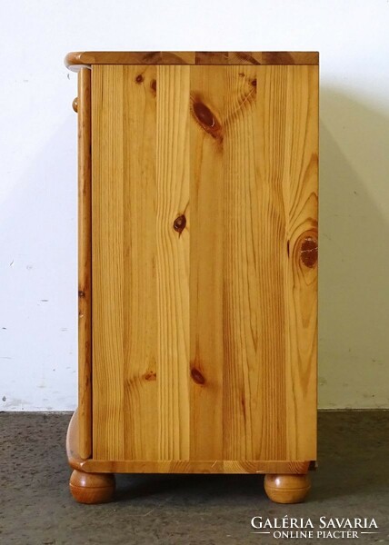 1N786 Kétajtós polcos fenyőfa bútor fenyő komód 77 x 80 x 45 cm
