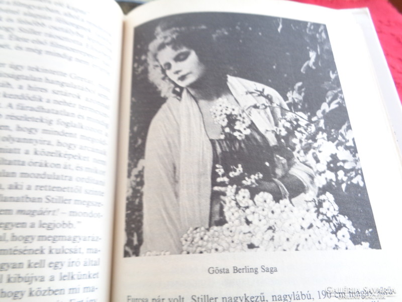 Greta Garbo , írta  Csengeri Judit   1986  . Zenemű kiadó  Új állapot  !