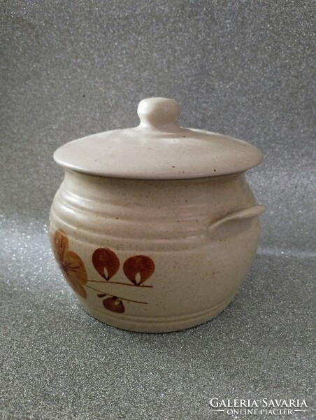 Stone-glazed ceramic with lid