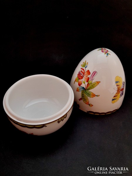 Giant egg bonbonier with Victoria pattern from Herend, 16cm