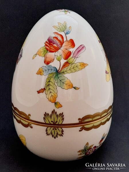 Giant egg bonbonier with Victoria pattern from Herend, 16cm