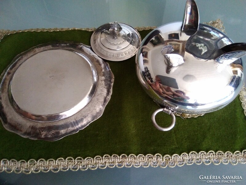 Thickly silver-plated sugar bowl and bowl with beautiful goldsmith work, together!