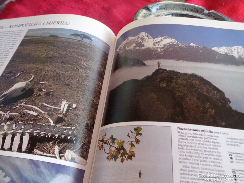 Sve o fotografie u boji ....Photography ... 200 Pages. Nice condition!