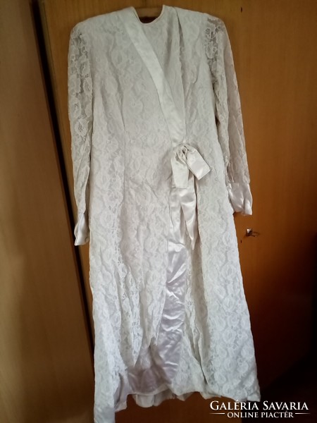 Régi menyasszonyi ruha,fátyol,kesztyű 1968