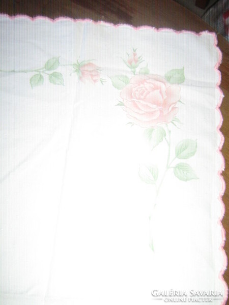 Beautiful vintage rose tablecloth with a slinged edge
