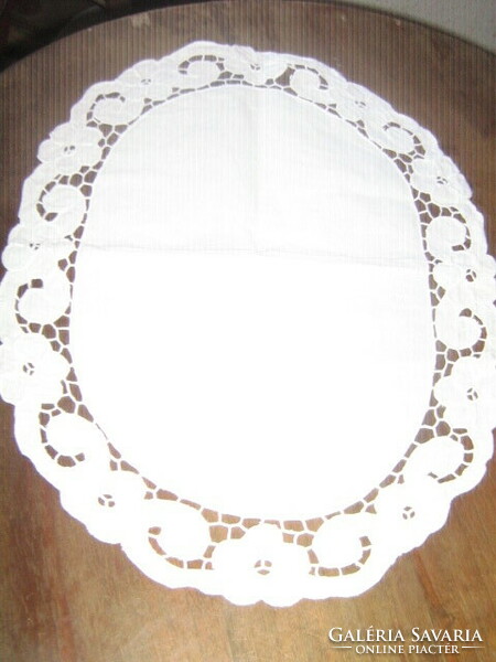Beautiful white floral rosette oval lace tablecloth