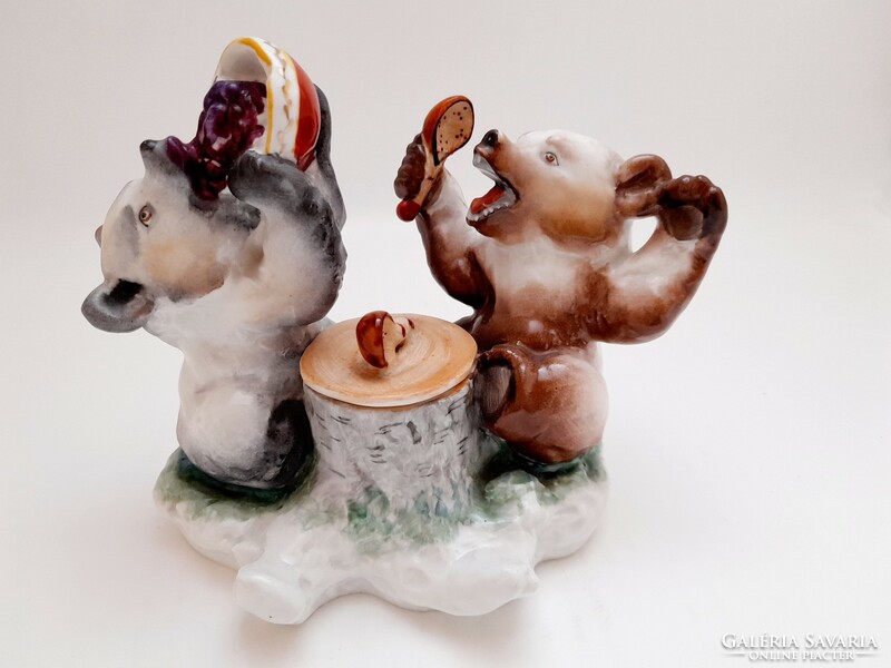 Lomonosov porcelain, calamari, bears