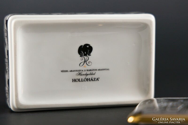 Hölóháza porcelain bonbon holder, box, hand-gilded with 21k gold,