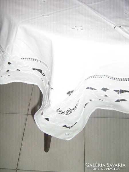Beautiful white floral rosette madeira lace tablecloth