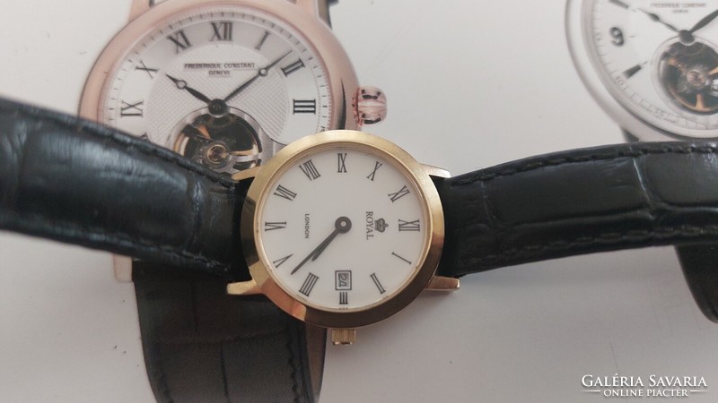 (K) royal london women's watch 2.5 cm wide without crown. Works well.