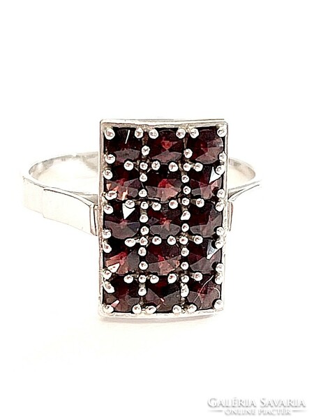 Garnet stone silver ring 55m