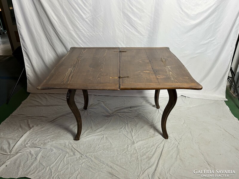 Antique bieder table with drawers