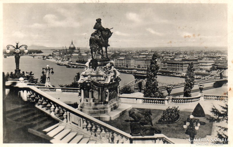 BP - 026 "Budapest - Te csodás" a 30-40-es évekből ---  Látkép Jenő herceg szobrával (Sárai fotó)