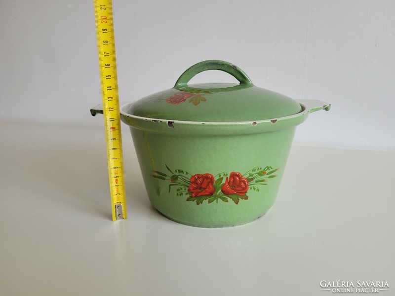 Old vintage cast iron large green pot with poppy pattern iron pot with enamel lid baking dish bowl