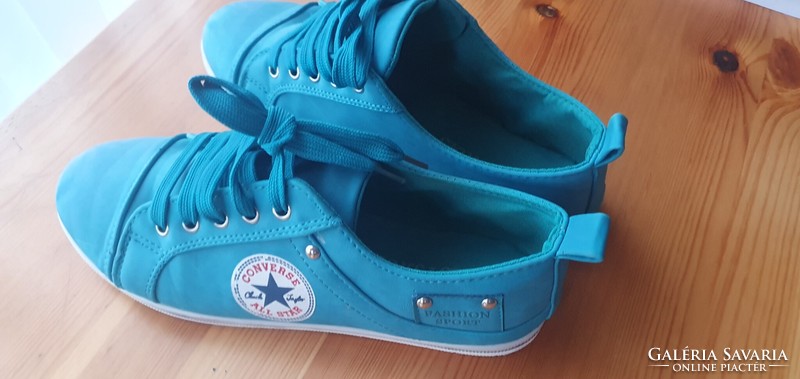 Converse all star shoes size 40