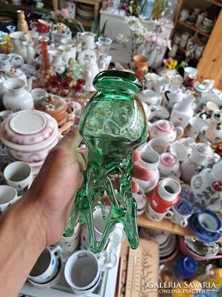 Gxönyörű retro zöld üveg váza áttört  nosztalgia darab, Gyűjtői szépség  mid century modern
