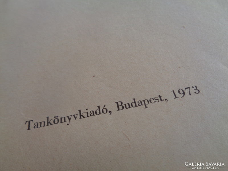 Magyar  utazók , földrajzi felfedezők  , Tankönyv Kiadó 1973.