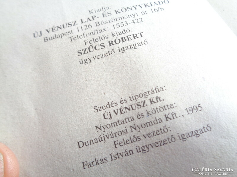 A világ  legnagyobb relytélyei  ,  írta  Gerry Brown , Új Vénusz Lap és könyvkiadó   1994