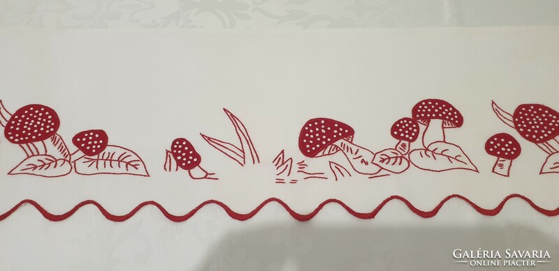 (3) Very old embroidered mushroom tablecloth 150 cm x 21 cm