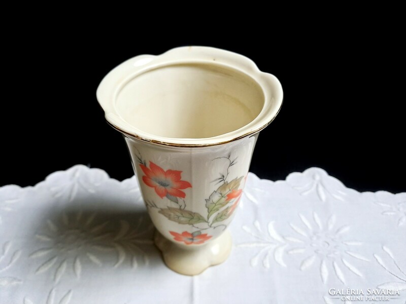 Very nice drasche Budapest porcelain vase with flower pattern 15 cm
