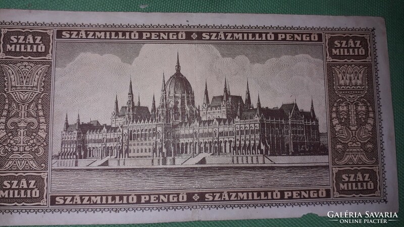 1946.03.18 Hungarian paper 100 million pengő was in antique circulation according to the pictures