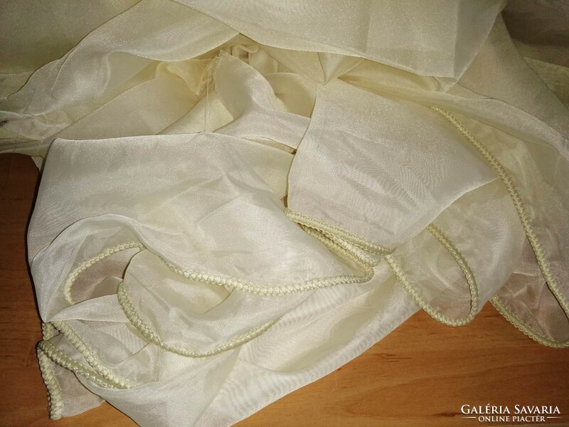 Light yellow organza by the meter for curtains or creative purposes, 3 m long, 175 cm wide