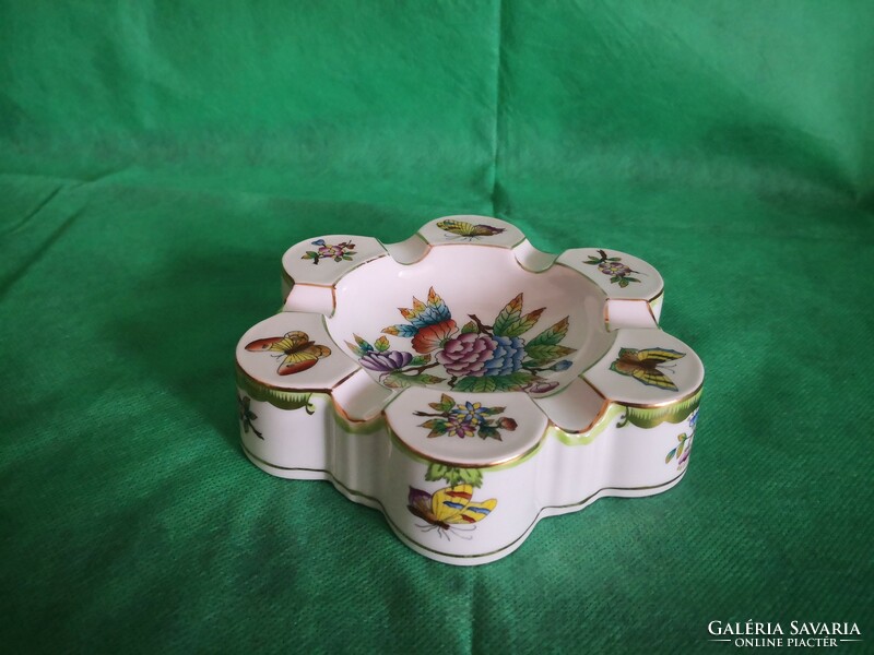 Herend vbo (victoria) six 'article' ashtray, ashtray, (victoria)