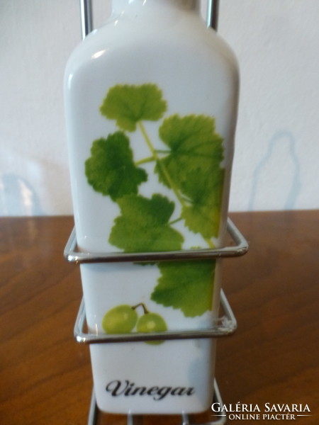 Porcelain oil or vinegar pourer with stand