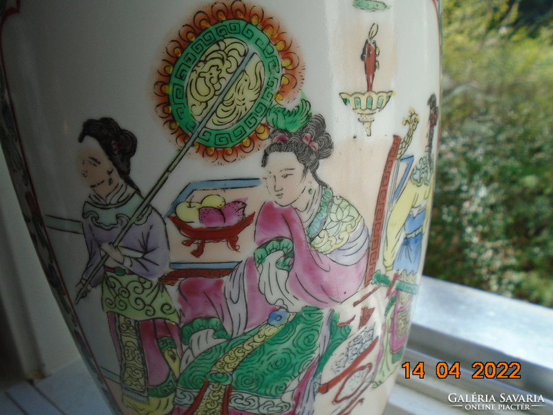 Chinese empress and her entourage pattern, qianlong, famille rose hand painted floor vase