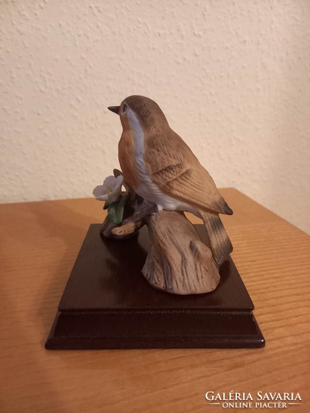 Robin by Leonardo kézzel festett madár porcelán eredeti dobozával