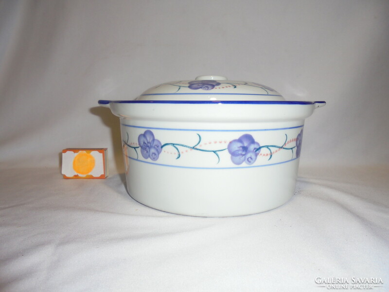 Vintage floral ceramic baking dish with lid