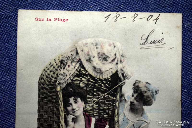 Antik  humoros fotó képeslap - hölgyek fürdőruhában