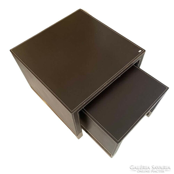 Stackable leather-chrome folding table - b386