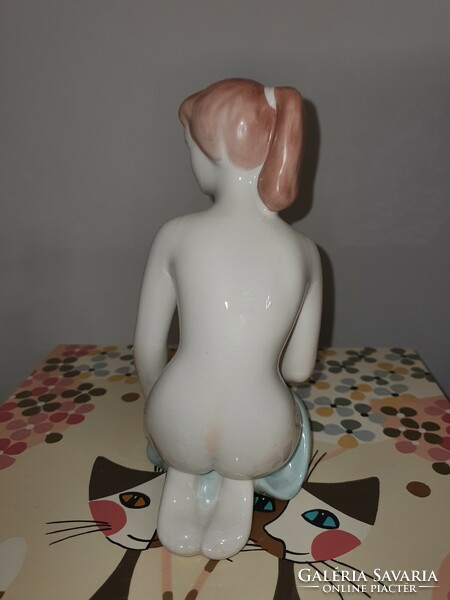 Art deco old female nude statue from Aqcincum 22 cm